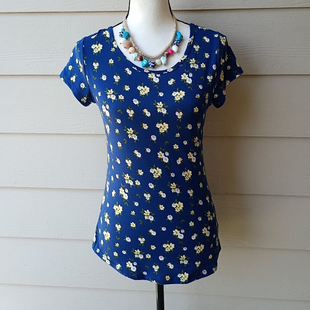Pinc Blue Yellow Floral Daisy Criss Cross Short Sleeve Top